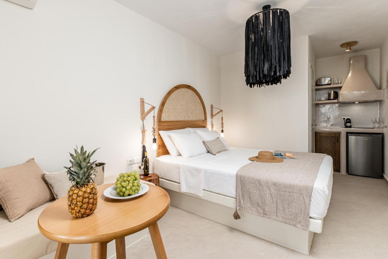 Heavenly Suites & Studios Naxos City Exteriör bild