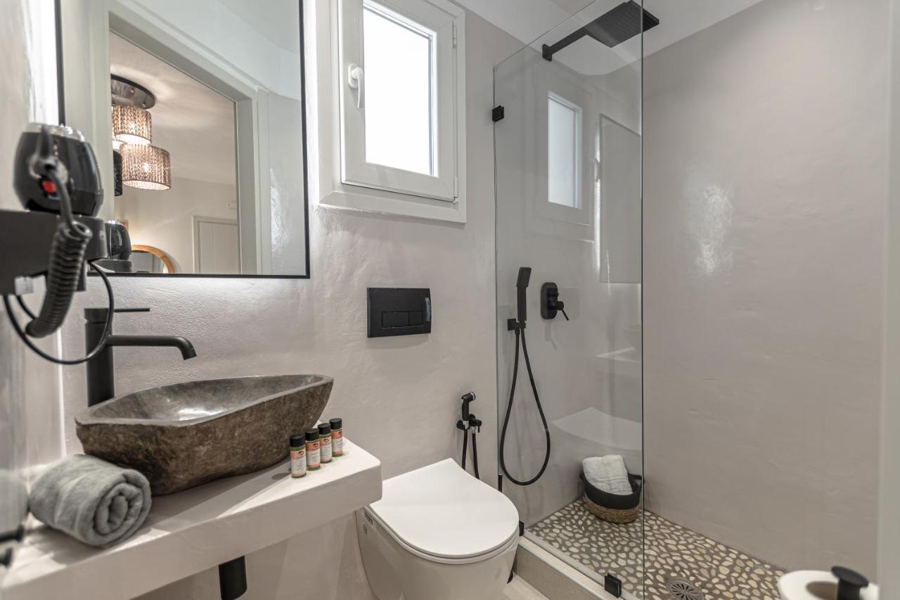 Heavenly Suites & Studios Naxos City Exteriör bild