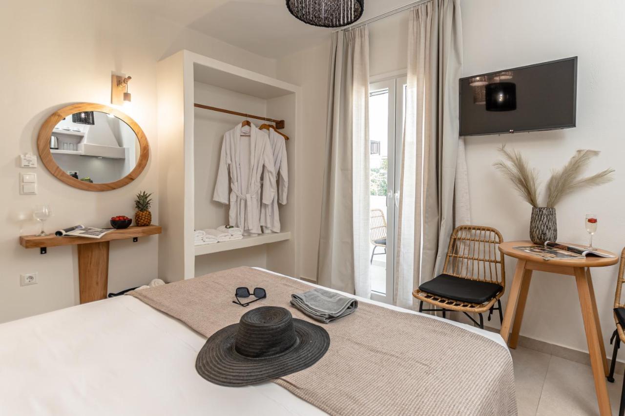 Heavenly Suites & Studios Naxos City Exteriör bild
