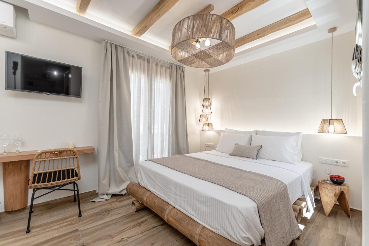 Heavenly Suites & Studios Naxos City Exteriör bild