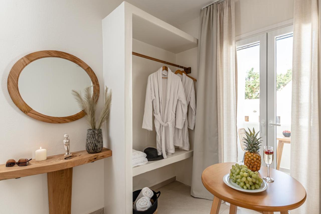 Heavenly Suites & Studios Naxos City Exteriör bild